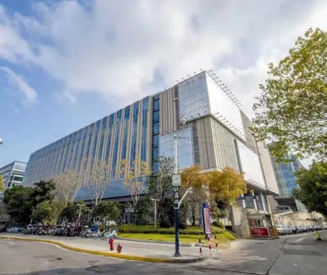 華潤置地·上海萬象城帶您領略奢華購物新風尚