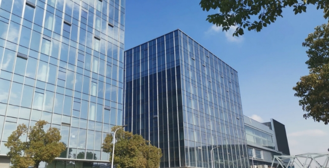 虹橋首位：超5A甲級辦公空間，靈活租賃，助力企業飛躍發展