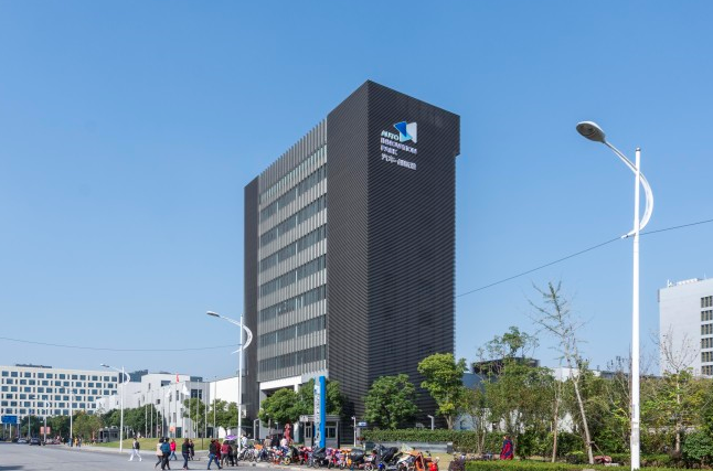 上海嘉定安亭汽車創新港：匯聚全球智慧，共繪汽車產業新藍圖