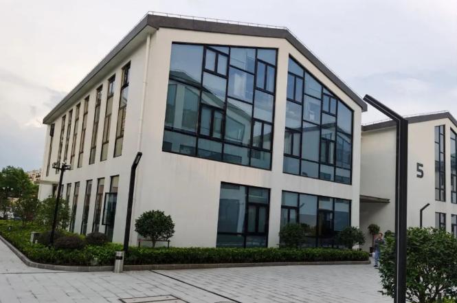 漕河涇牌樓智谷科技園：高性價比辦公空間，企業入駐優選