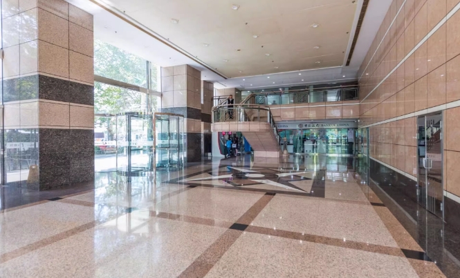 上海CC空間（遠(yuǎn)東國(guó)際廣場(chǎng)A棟）：70%得房率，空間利用率高