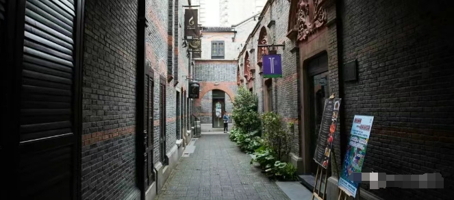 上海黃浦區(qū)出售獨(dú)棟：威海路鬧中取靜老洋房，身份之選用途多元