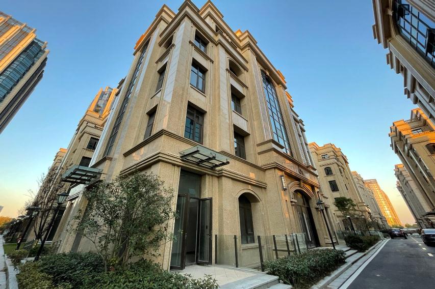 上海嘉定北虹橋：1500㎡沿湖通燃?xì)猹?dú)棟，生態(tài)與商辦完美融合，臻品熱售！