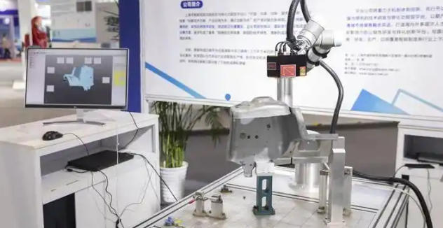 上海市科委等關(guān)于印發(fā)新修訂的《上海市研發(fā)與轉(zhuǎn)化功能型平臺(tái)管理辦法》的通知